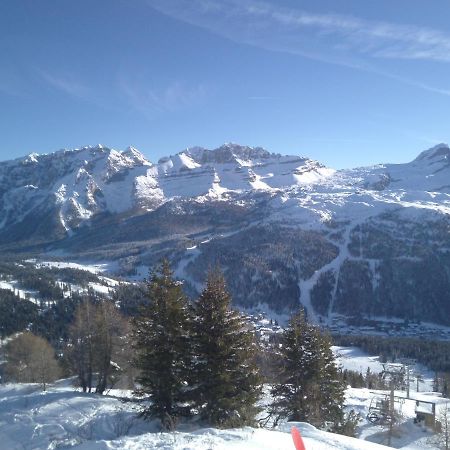 Hotel Garni Al Nardis คาริโซโล ภายนอก รูปภาพ