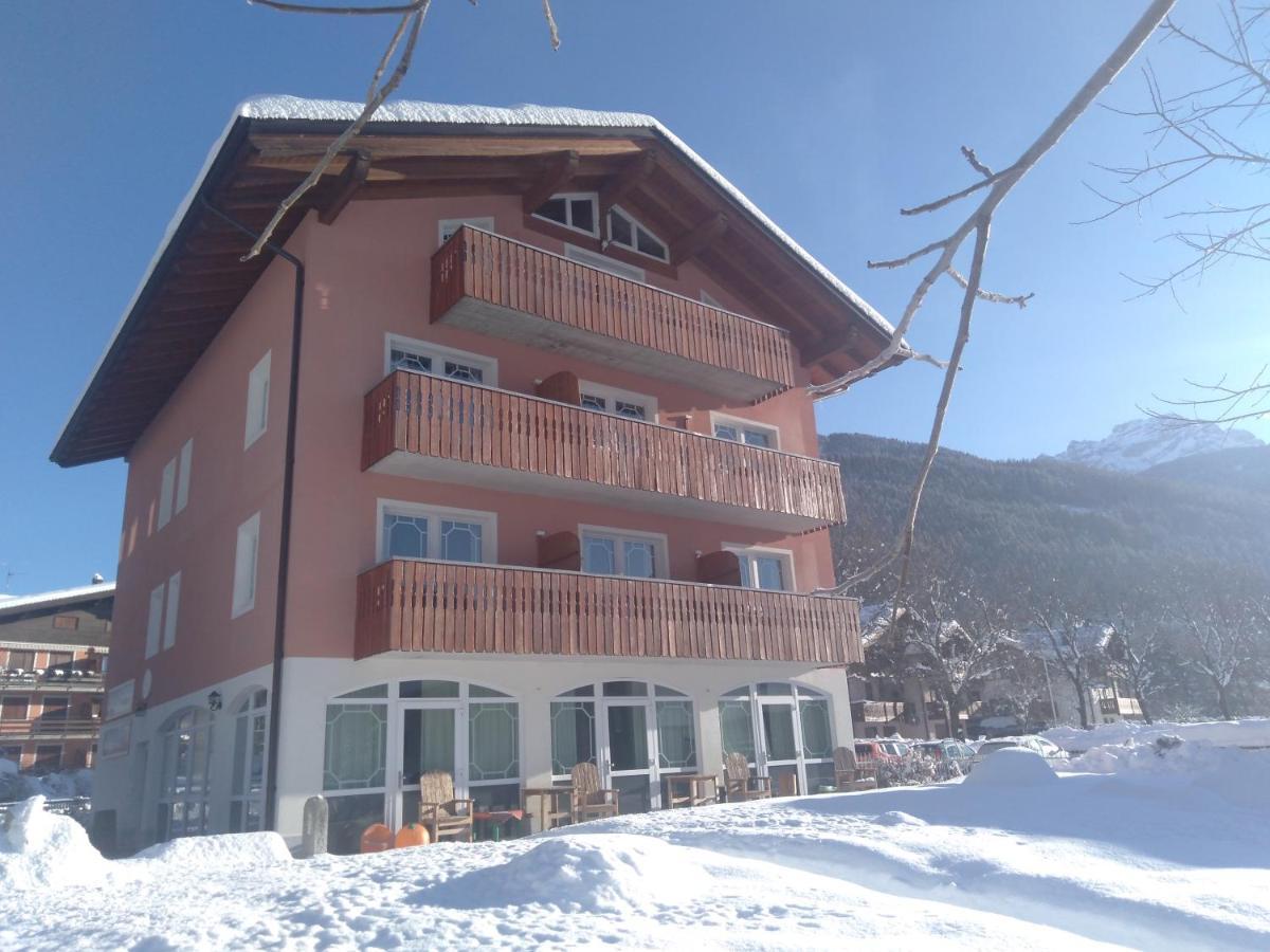 Hotel Garni Al Nardis คาริโซโล ภายนอก รูปภาพ