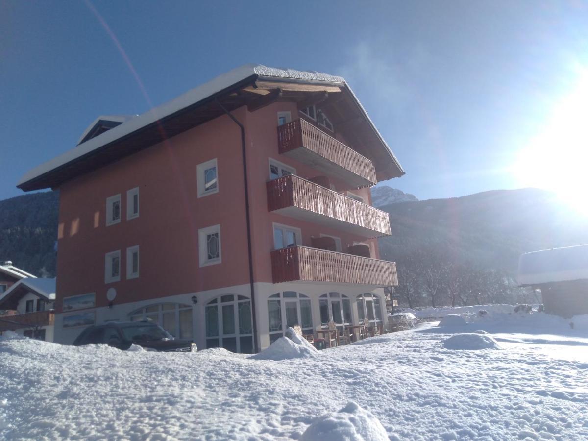 Hotel Garni Al Nardis คาริโซโล ภายนอก รูปภาพ